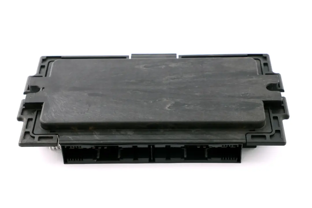 BMW 1 Series E82 Footwell Light Module Control Unit ECU BASIS PL2 FRM3R - SKU 9224589 - Part number 9224589
