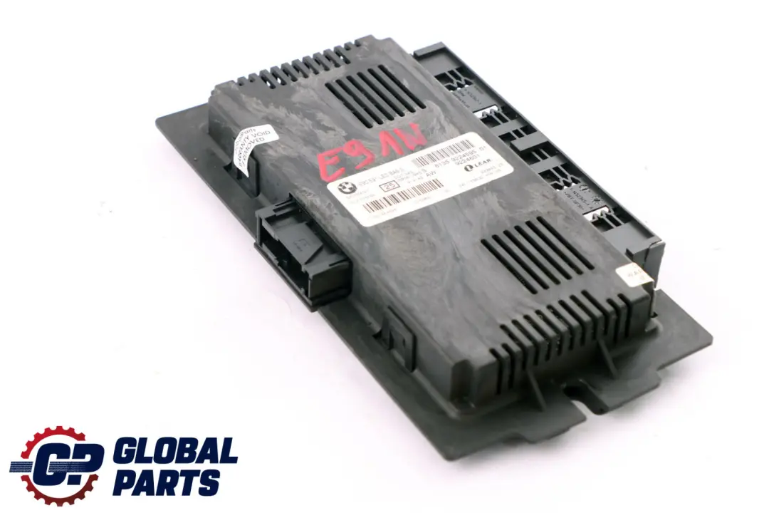 BMW 3 Series E91 LCI Footwell Light Control Module LCM LED Basis - SKU 9224595-1 - Part number 9224595
