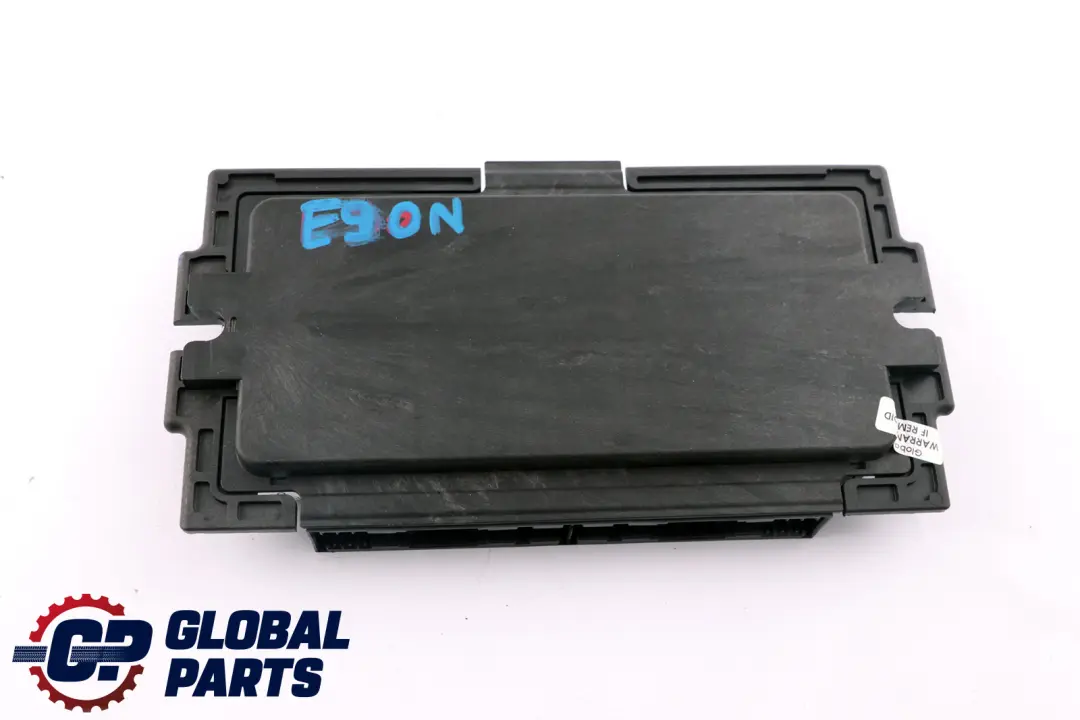 Módulo Control De La Luz De Los Pies LCM LED Base para BMW E90 LCI con número de pieza 9224595 BMW E90 LCI Módulo Control De La Luz De Los Pies LCM LED Base - SKU 9224595 - Número de pieza 9224595