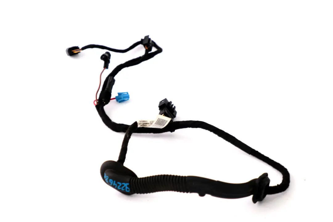 Cable equipe Splitdoor Arriere Droite pour Mini Clubman R55 LCI à propos du numéro de pièce 9224423 Mini Clubman R55 LCI Cable equipe Splitdoor Arriere Droite - SKU 9224686 - Numéro de pièce 9224423