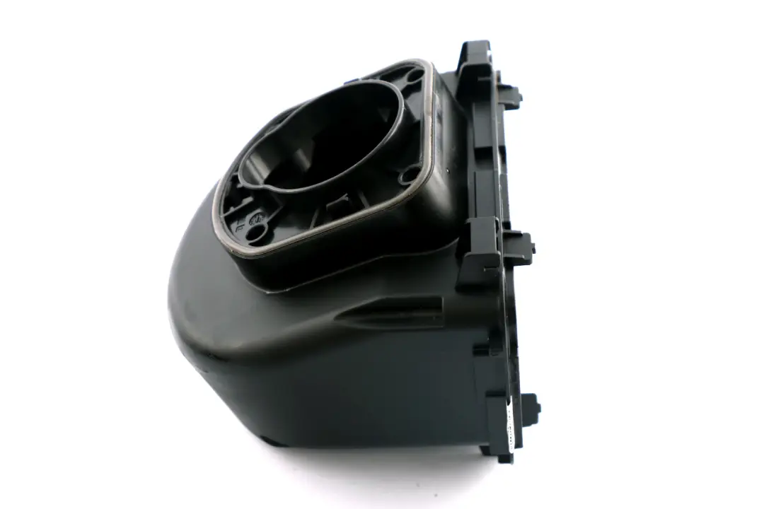 BMW 1 2 3 4 er F20 F21 F30 F31 F32 Wanne Sicherungsgehäuse - SKU 9224854 - Teilenummer 61149224854