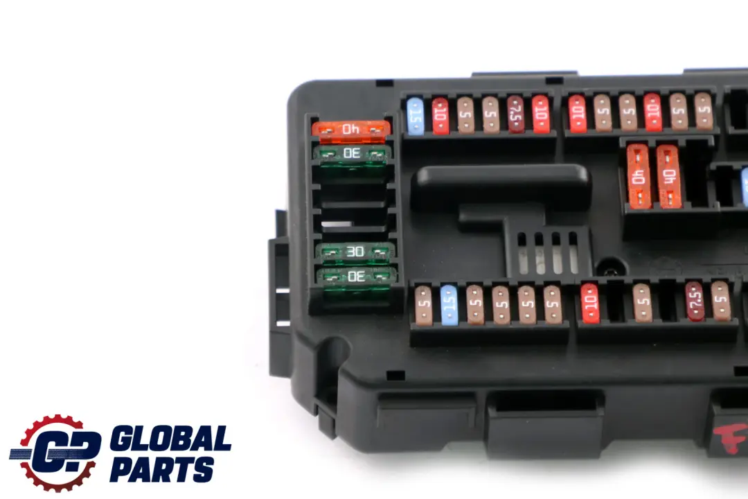 Distribution Fuse Box Front 9224879 to BMW 1 3 4 Series F20 F21 F30 F31 F32 Power with Part number 9224866 BMW 1 3 4 Series F20 F21 F30 F31 F32 Power Distribution Fuse Box Front 9224879 - SKU 9224866 - Part number 9224866