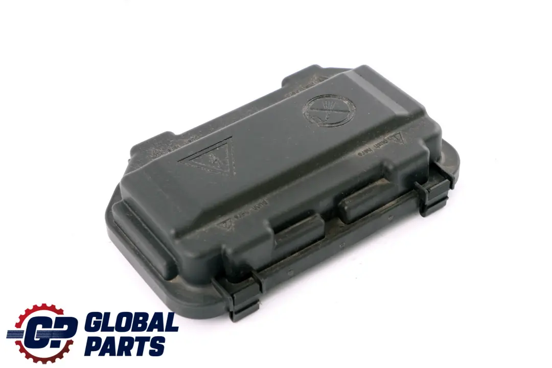 Tapa Caja De fusibles De distribucion De energia para BMW F20 F21 F30 F80 con número de pieza 9224872 BMW F20 F21 F30 F80 Tapa Caja De fusibles De distribucion De energia - SKU 9224872 - Número de pieza 9224872