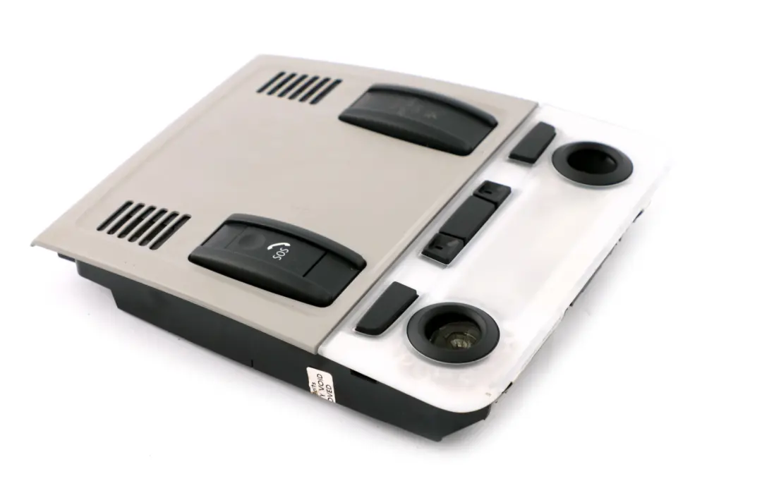 Oświetlenie Wnętrza Lampka Podsufitki Szary do BMW E90 E91 E92 E84 o numerze 9225501 BMW E90 E91 E92 E84 Oświetlenie Wnętrza Lampka Podsufitki Szary - SKU 9225501-1 - Numer Części 9225501