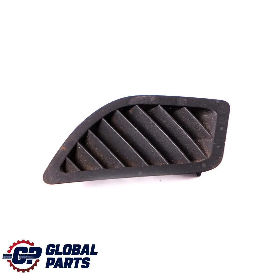 BMW 1 2 F20 F21 F22 Prawa Osłona Kanału Nawiewu Szyby Bocznej - SKU 9226012 - Numer Części 9226012