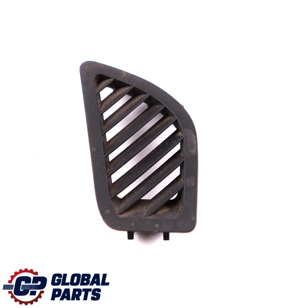 BMW 1 2 F20 F21 F22 Prawa Osłona Kanału Nawiewu Szyby Bocznej - SKU 9226012 - Numer Części 9226012