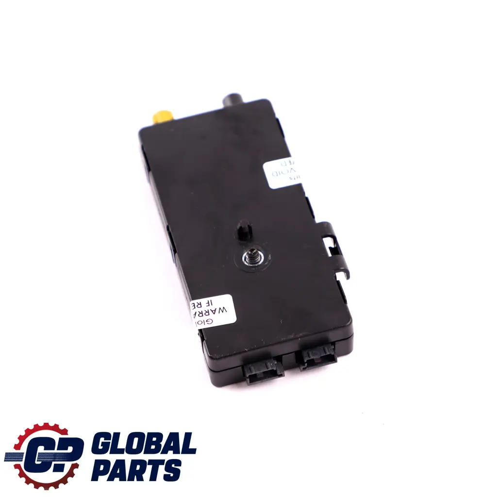 Antena Wzmacniacz Diversity do BMW F20 F21 o numerze 9226885 BMW F20 F21 Antena Wzmacniacz Diversity - SKU 9226885 - Numer Części 9226885