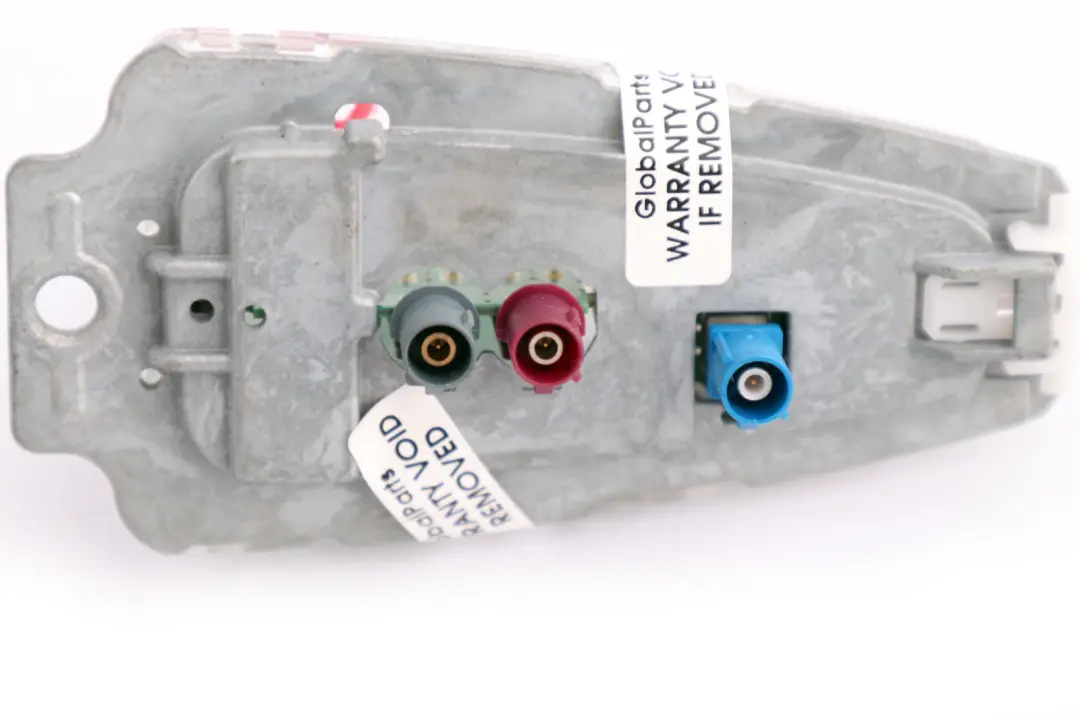 Exterior Antena Techo Antena Tiburon para BMW E70 E82 E90 E91 F20 F21 F30 con número de pieza 9226896 BMW E70 E82 E90 E91 F20 F21 F30 Exterior Antena Techo Antena Tiburon - SKU 9226896 - Número de pieza 9226896