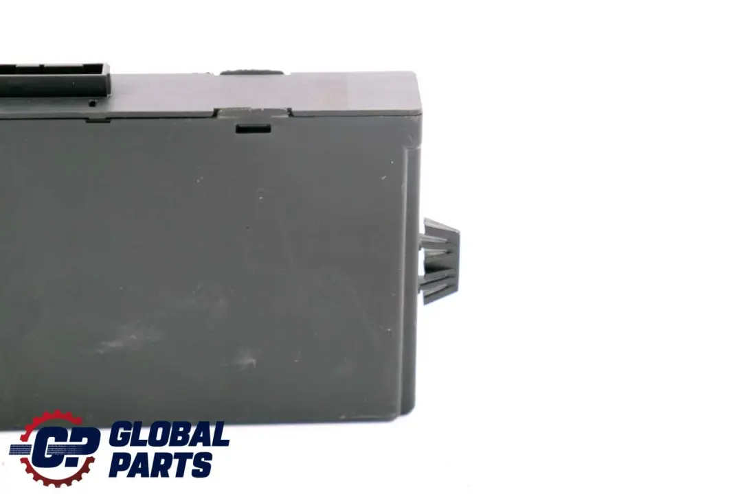 CAS3 Control Unit Key Reading Module ECU to BMW X1 E84 X5 E70 X6 E71 Z4 E89 with Part number 9227106 BMW X1 E84 X5 E70 X6 E71 Z4 E89 CAS3 Control Unit Key Reading Module ECU - SKU 9227106 - Part number 9227106