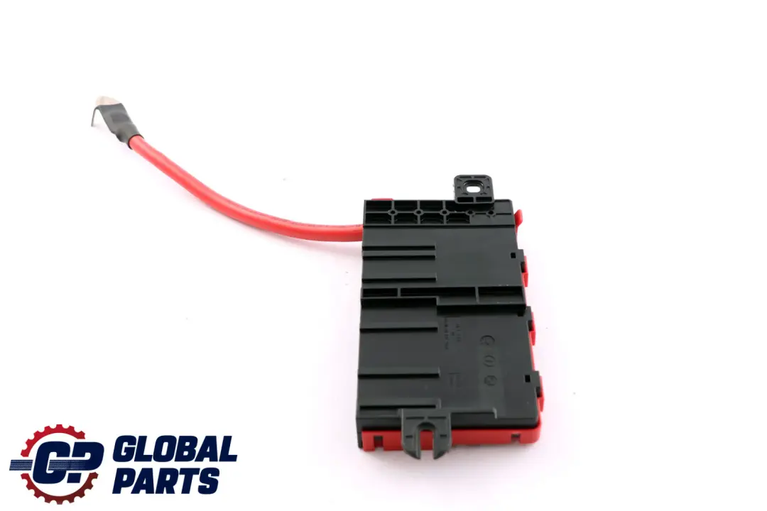 Distributore B Multifusibile per BMW F20 F21 F22 F23 F30 F80 M3 F82 F36 con numero di parte 9227752 BMW F20 F21 F22 F23 F30 F80 M3 F82 F36 Distributore B Multifusibile - SKU 9227752-1 - Numero di parte 9227752