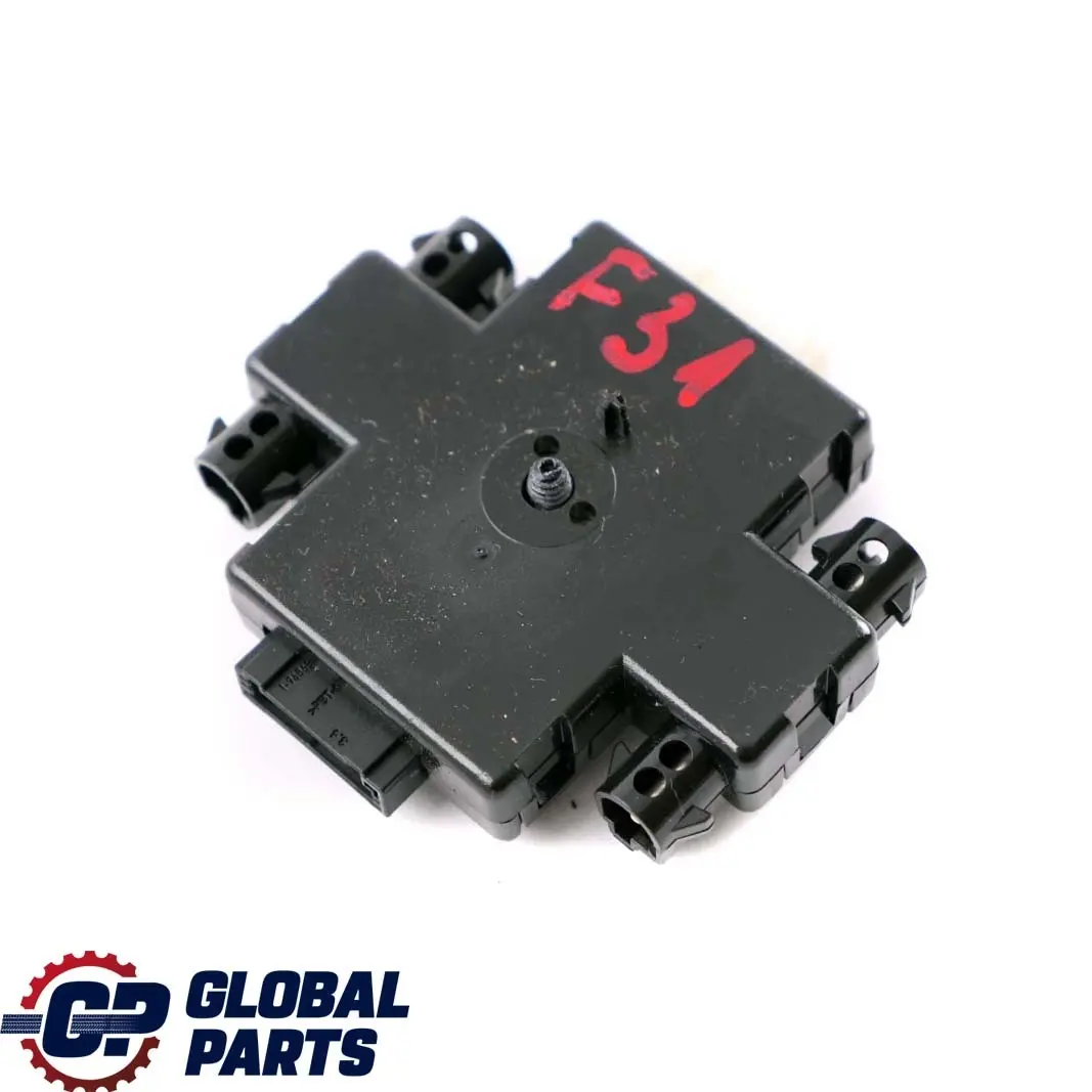 Circuito Trappola Antenna Amplificatore Antenna per BMW 3 F31 Touring con numero di parte 9229043 BMW 3 F31 Touring Circuito Trappola Antenna Amplificatore Antenna - SKU 9229043 - Numero di parte 9229043