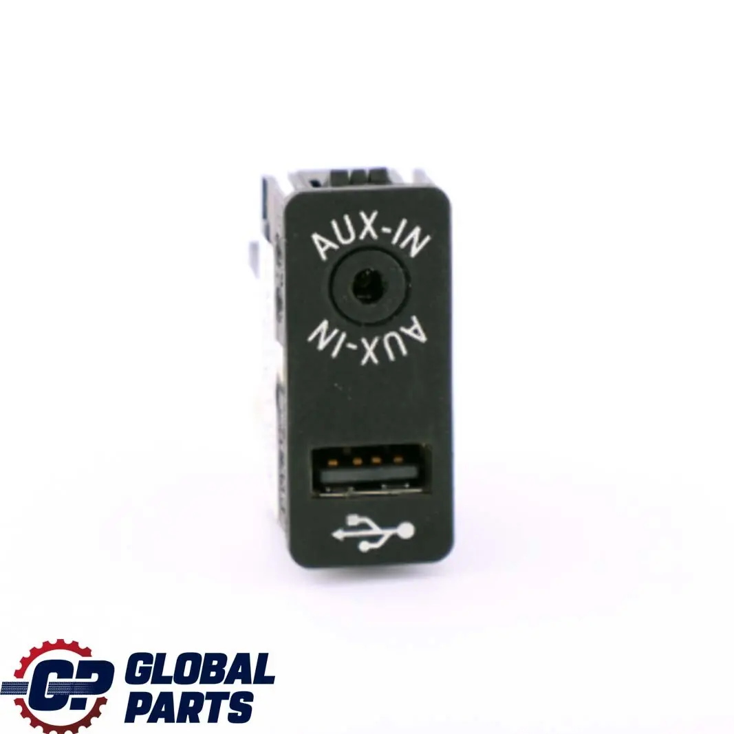 Presa USB AUX IN per BMW F20 F21 F22 F30 F31 F32 F33 con numero di parte 9229246 BMW F20 F21 F22 F30 F31 F32 F33 Presa USB AUX IN - SKU 9229246 - Numero di parte 9229246