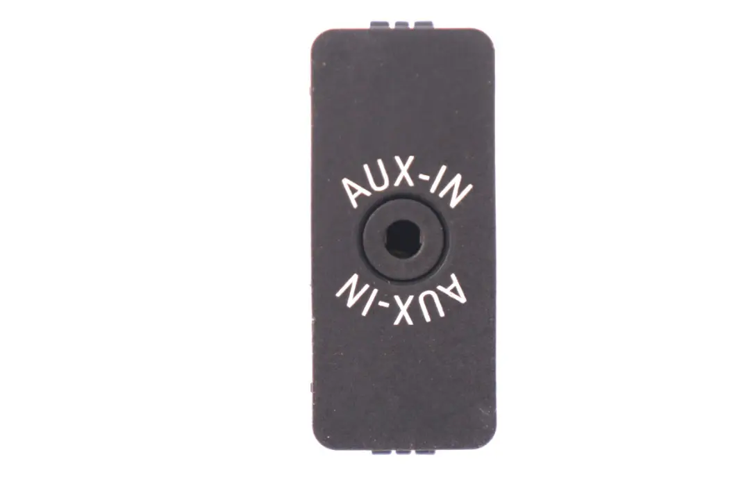 Mini F20 F21 F30 F80 R56 R57 LCI Gniazdo Port Wejście AUX - SKU 9229293 - Numer Części 9229293