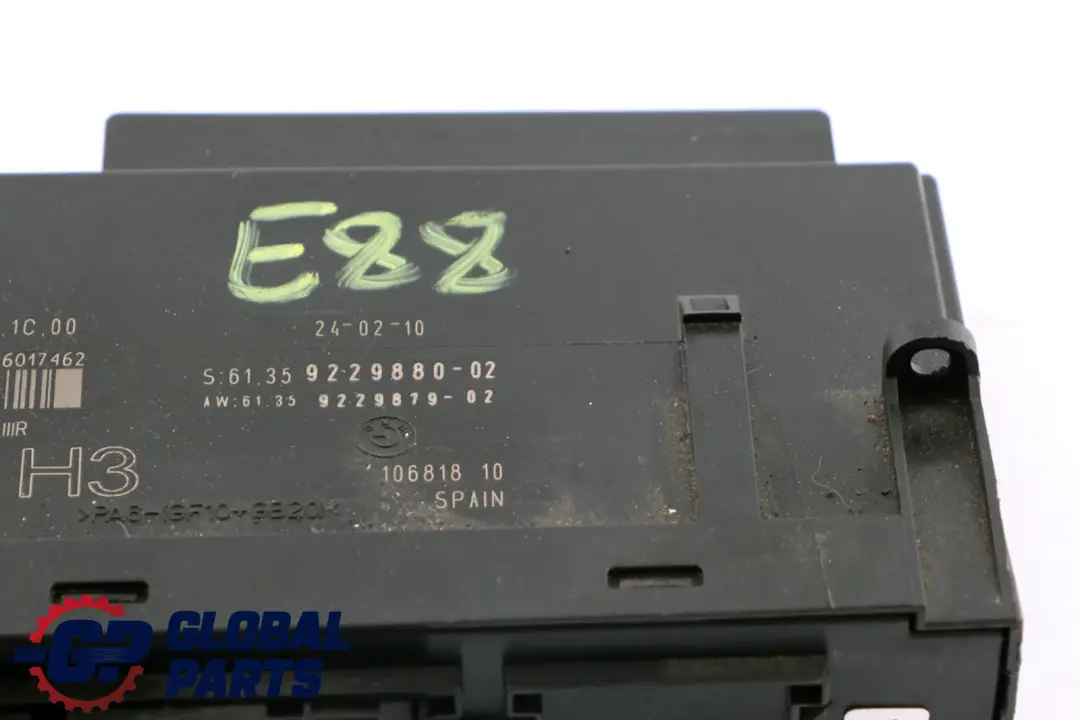BMW 1 Series E88 Cabrio ECU Body Control Module H3 Junction Box - SKU 9229880 - Part number 9229880