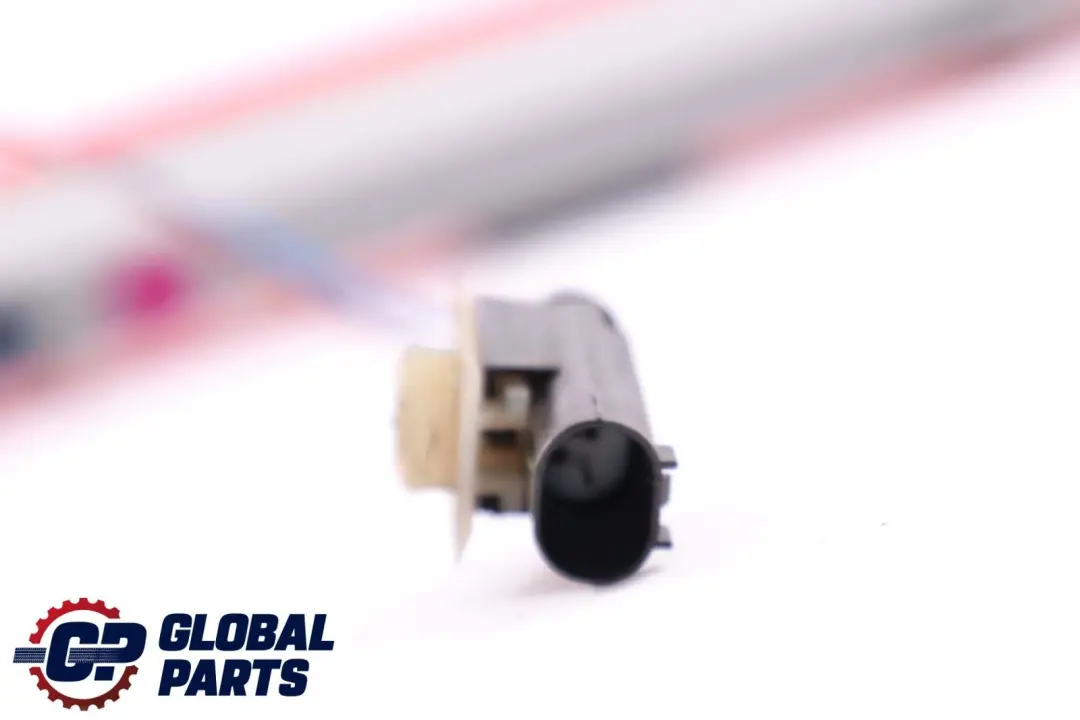 Third Stoplamp Red Brake Lamp Light TAIWAN to BMW X5 Series E53 with Part number 923-276 957 BMW X5 Series E53 Third Stoplamp Red Brake Lamp Light TAIWAN - SKU 923-276 957 - Part number 923-276 957