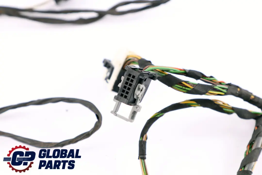 Bumper PDC Cables Wiring Loom Set to BMW X1 Series E84 Rear with Part number 9230404 BMW X1 Series E84 Rear Bumper PDC Cables Wiring Loom Set - SKU 9230404 - Part number 9230404