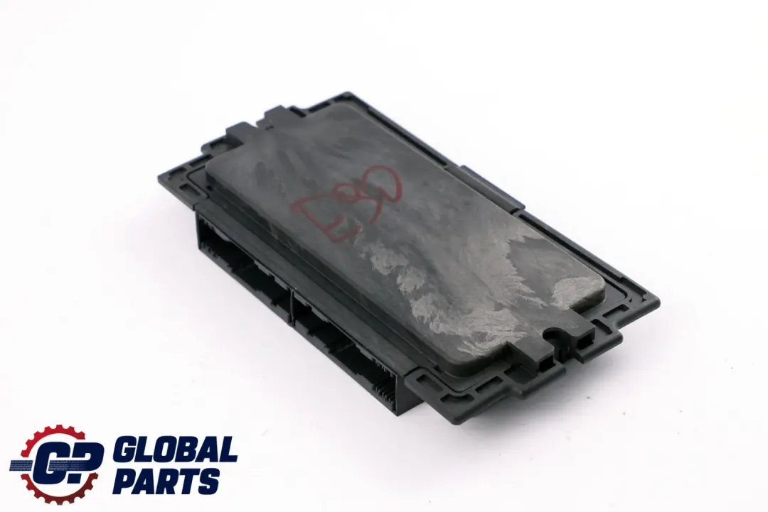 Modulo De Control De Luz De Pie LCM LED Base para BMW E90 LCI con número de pieza 9230448 BMW E90 LCI Modulo De Control De Luz De Pie LCM LED Base - SKU 9230448 - Número de pieza 9230448