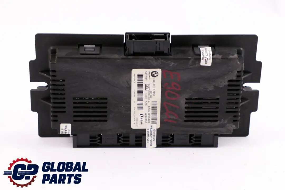 Fußraum Lichtsteuermodul LCM LED Basis für BMW 3 er E90 LCI E90N mit Teilenummer 9230448 BMW 3 er E90 LCI E90N Fußraum Lichtsteuermodul LCM LED Basis - SKU 9230448 - Teilenummer 9230448