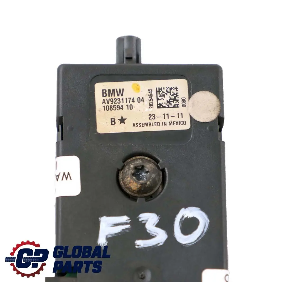 Amplificatore Lunotto Antenna Diversità per BMW 3 4 F30 F32 Touring con numero di parte 9231174 BMW 3 4 F30 F32 Touring Amplificatore Lunotto Antenna Diversità - SKU 9231174 - Numero di parte 9231174