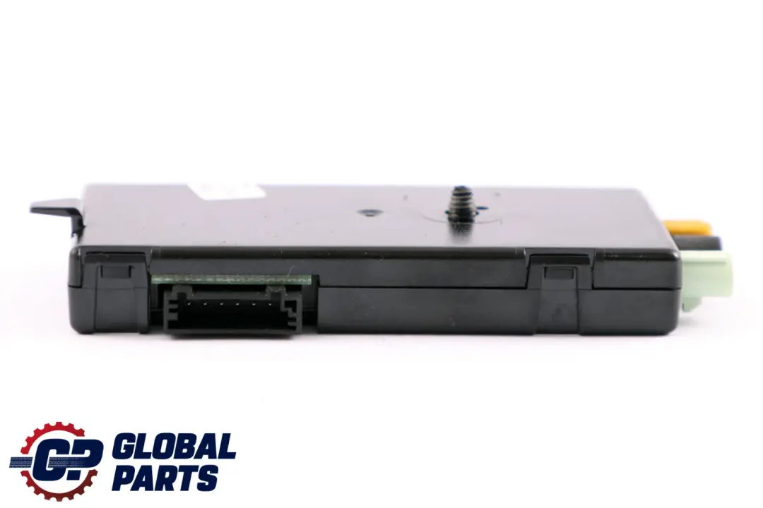 Amplificador De Antena BMW F30 F80 M3 F82 M4 AM/FM DAB para con número de pieza 9231179 Amplificador De Antena BMW F30 F80 M3 F82 M4 AM/FM DAB - SKU 9231179 - Número de pieza 9231179