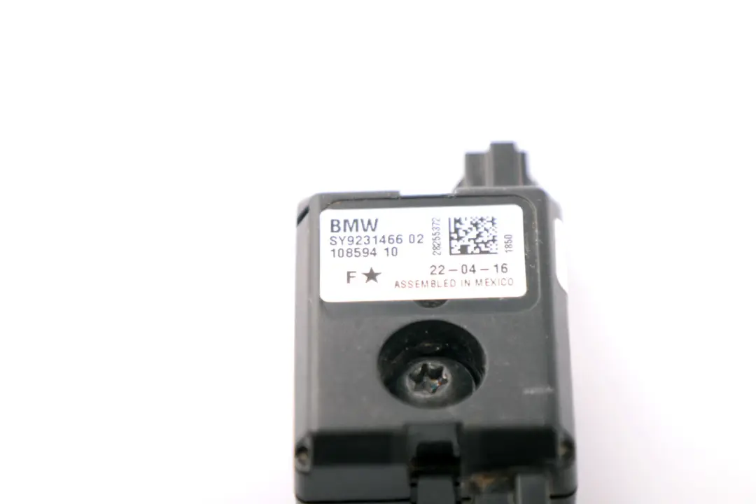 Antena Amplificador Modulo Trampa Circuito para BMW F22 F30 F32 con número de pieza 9231466 BMW F22 F30 F32 Antena Amplificador Modulo Trampa Circuito - SKU 9231466 - Número de pieza 9231466
