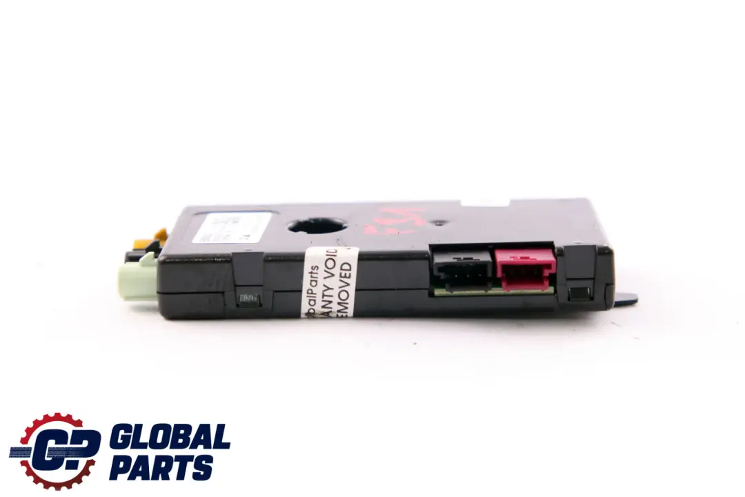 Antenna Aerial Amplifier AM/FM DAB to BMW F31 Rear with Part number 9231515 BMW F31 Rear Antenna Aerial Amplifier AM/FM DAB - SKU 9231515 - Part number 9231515