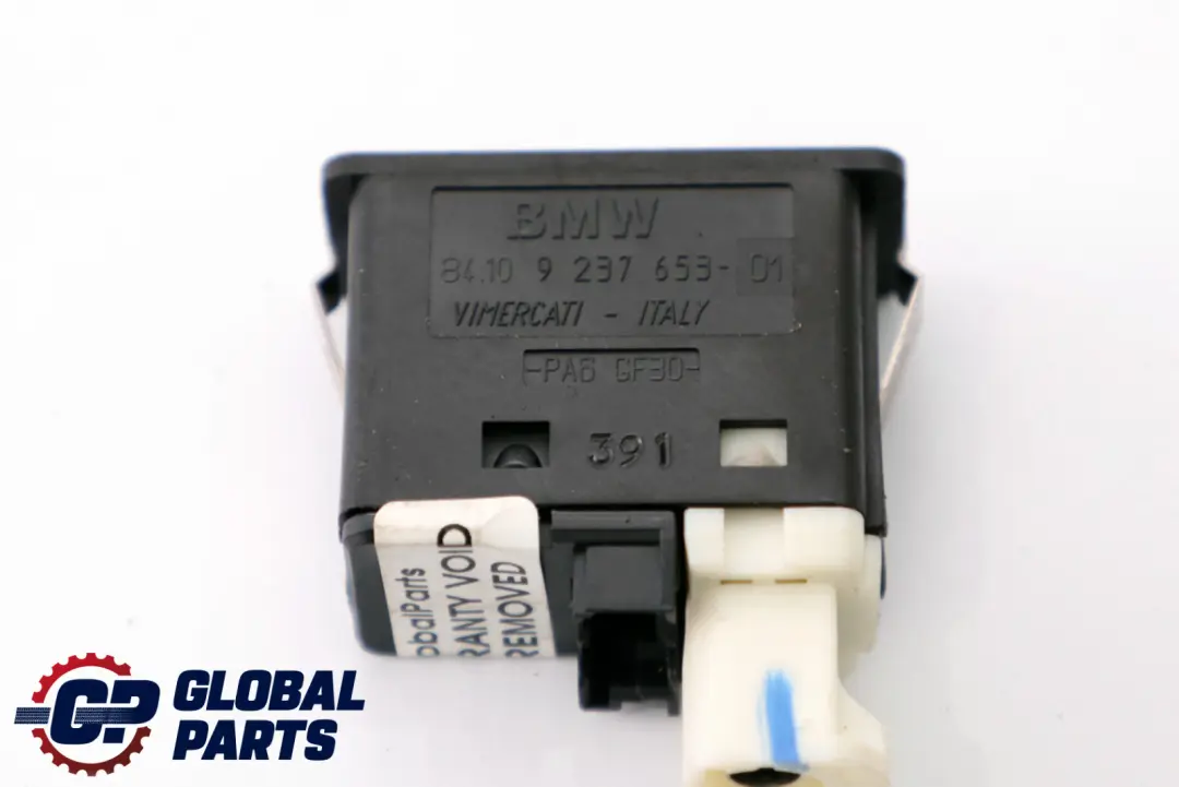  USB AUX BMW E60 E61 E81 E87 E90 E91 Socket Port Plug - SKU 9237653 - Part number 9237653