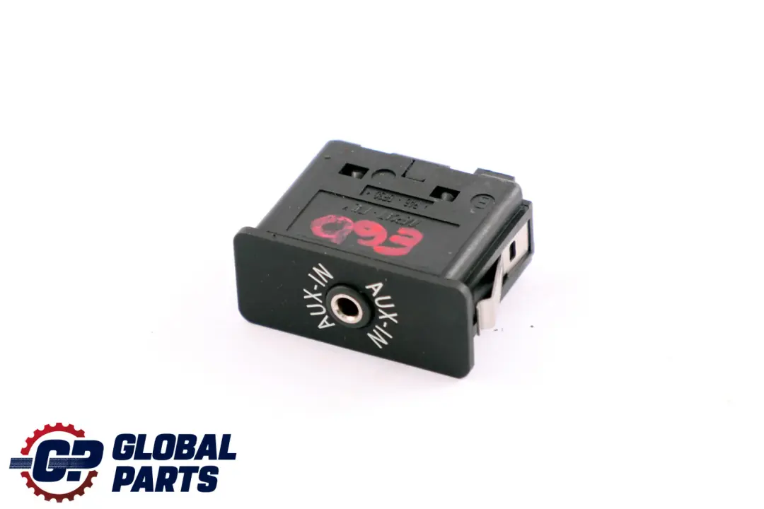 Audio Aux In Socket Plug to BMW E60 E61 E81 E87 E90 F10 with Part number 9237655 BMW E60 E61 E81 E87 E90 F10 Audio Aux In Socket Plug - SKU 9237655-2 - Part number 9237655
