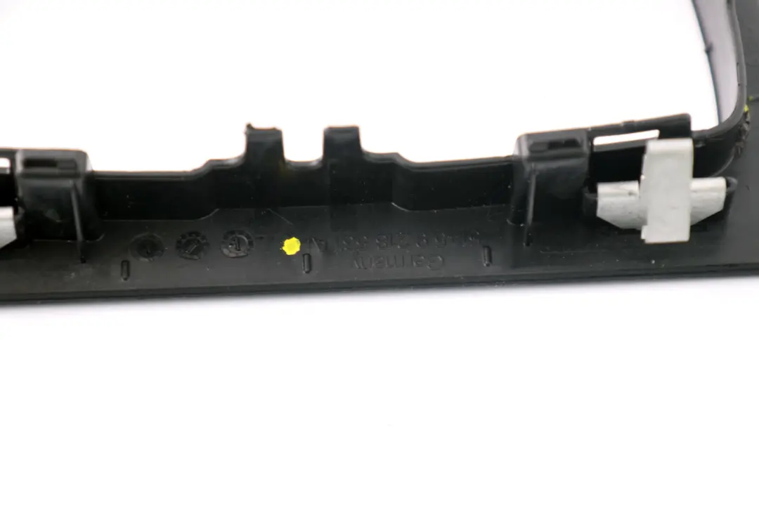 Embellecedor Unidad De Control De Luces Negro para BMW F30 F31 F32 F33 con número de pieza 9218531 BMW F30 F31 F32 F33 Embellecedor Unidad De Control De Luces Negro - SKU 9239295 - Número de pieza 9218531