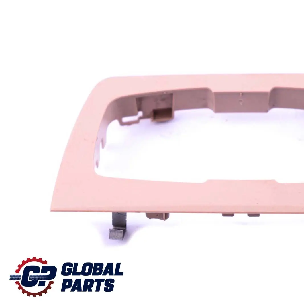 BMW F30 F31 F32 Unité Contrôle L'éclairage Couvercle De Garniture Oyster - SKU 9239298 - Numéro de pièce 9218531