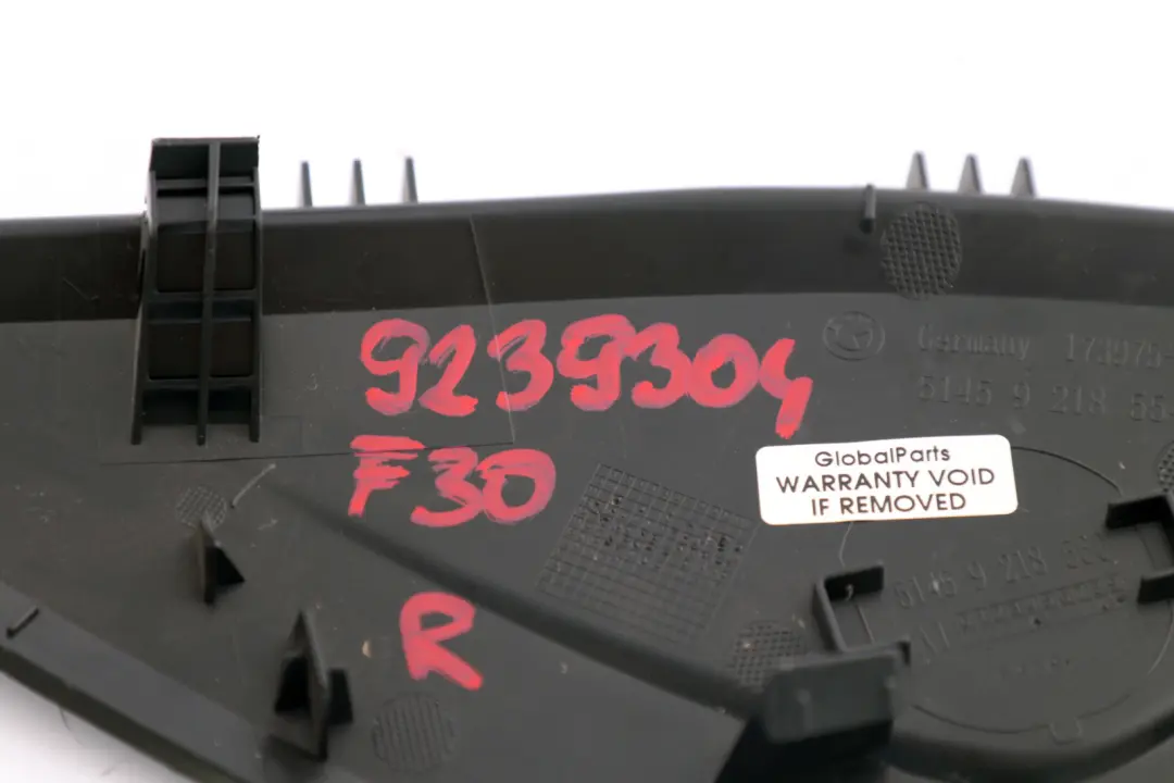 Osłona Deski Rozdzielczej Prawa do BMW F30 F31 F80 M3 o numerze 9239304 BMW F30 F31 F80 M3 Osłona Deski Rozdzielczej Prawa - SKU 9239304 - Numer Części 9239304