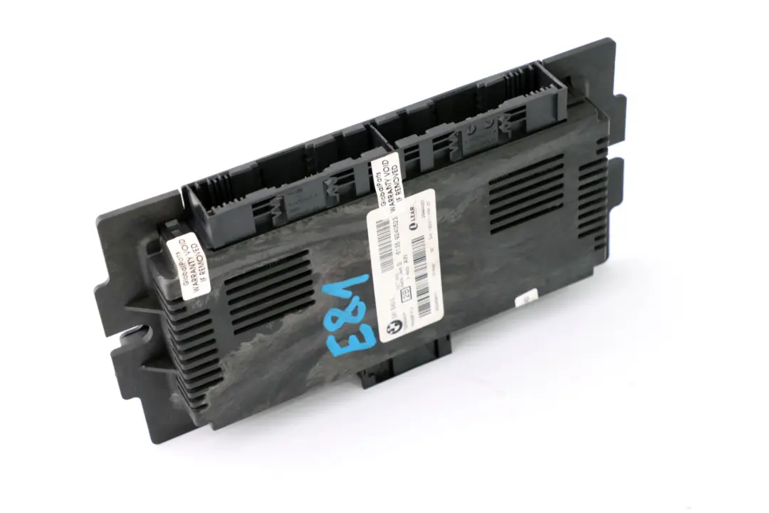 Fußraummodul Lichtmodul Steuergerät ECU BASIS PL2 FRM3R für BMW 1 er E81 mit Teilenummer 9240523 BMW 1 er E81 Fußraummodul Lichtmodul Steuergerät ECU BASIS PL2 FRM3R - SKU 9240523 - Teilenummer 9240523