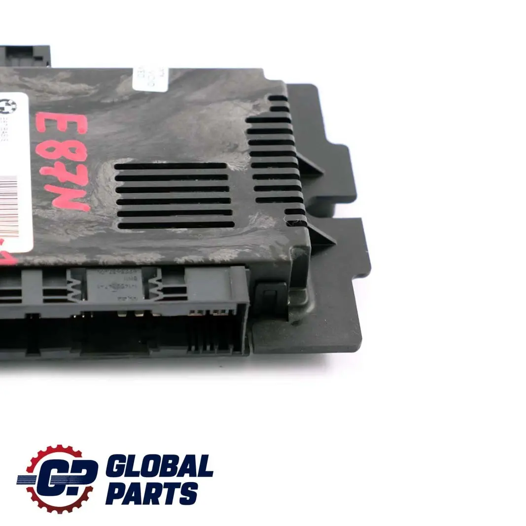 Modulo Luce Vano Piedi ECU BASIS PL2 FRM3R Lear per BMW E87 LCI con numero di parte 9240527 BMW E87 LCI Modulo Luce Vano Piedi ECU BASIS PL2 FRM3R Lear - SKU 9240527-1 - Numero di parte 9240527