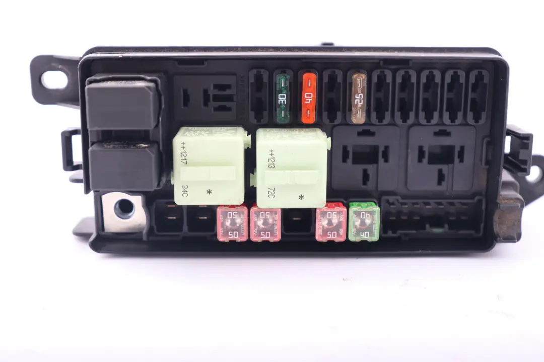 Caja Distribución Fusibles Sistema Eléctrico para Mini Cooper D R55 R56 R57 R60 LCI con número de pieza 9240945 Mini Cooper D R55 R56 R57 R60 LCI Caja Distribución Fusibles Sistema Eléctrico - SKU 9240945 - Número de pieza 9240945