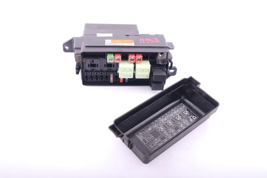 Elektrische Anlage Sicherungs Kasten für Mini Cooper D R55 R56 R57 R60 LCI mit Teilenummer 9240945 Mini Cooper D R55 R56 R57 R60 LCI Elektrische Anlage Sicherungs Kasten - SKU 9240945 - Teilenummer 9240945