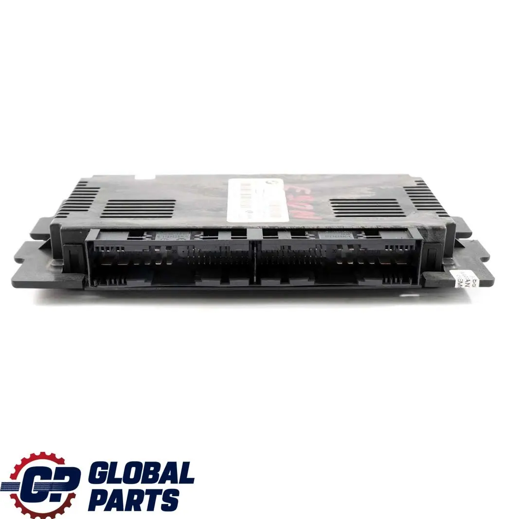 Moduł Sterownik Świateł do BMW E90 LCI o numerze 9241005 BMW E90 LCI Moduł Sterownik Świateł - SKU 9241005 - Numer Części 9241005