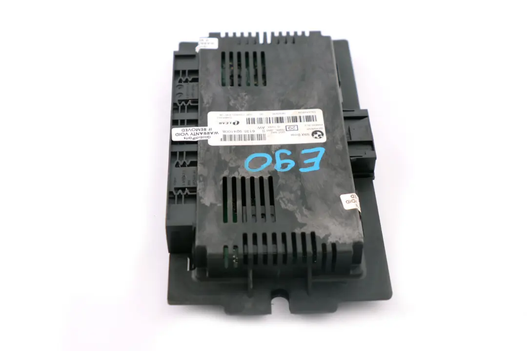 BMW E90 Max Brose Footwell Light Module Control Unit ECU FRM3R - SKU 9241008-1 - Part number 9241008