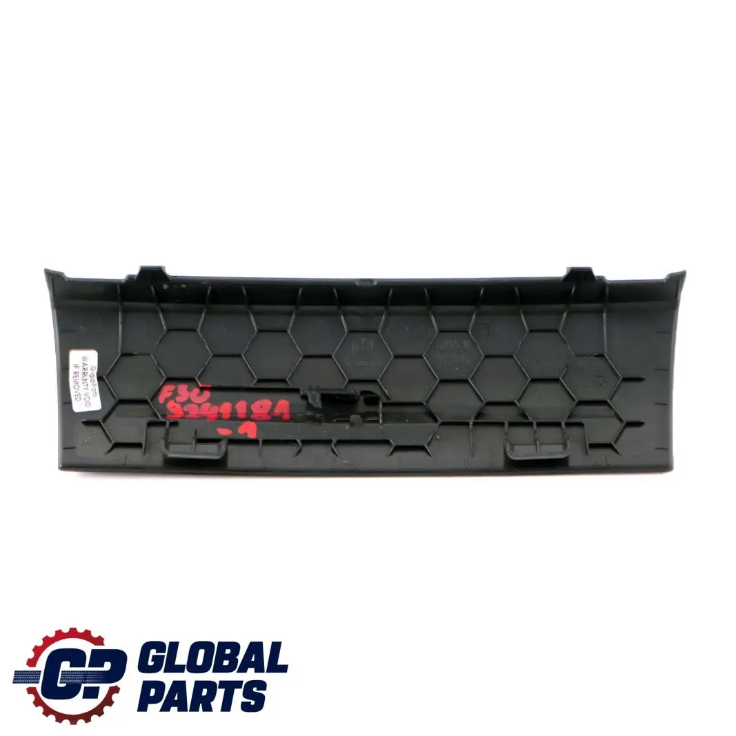BMW 3 4 F30 F31 F32 1 Cache Tableau de Bord Panneau Centerstack Bas Noir - SKU 9241181-1 - Numéro de pièce 9218562
