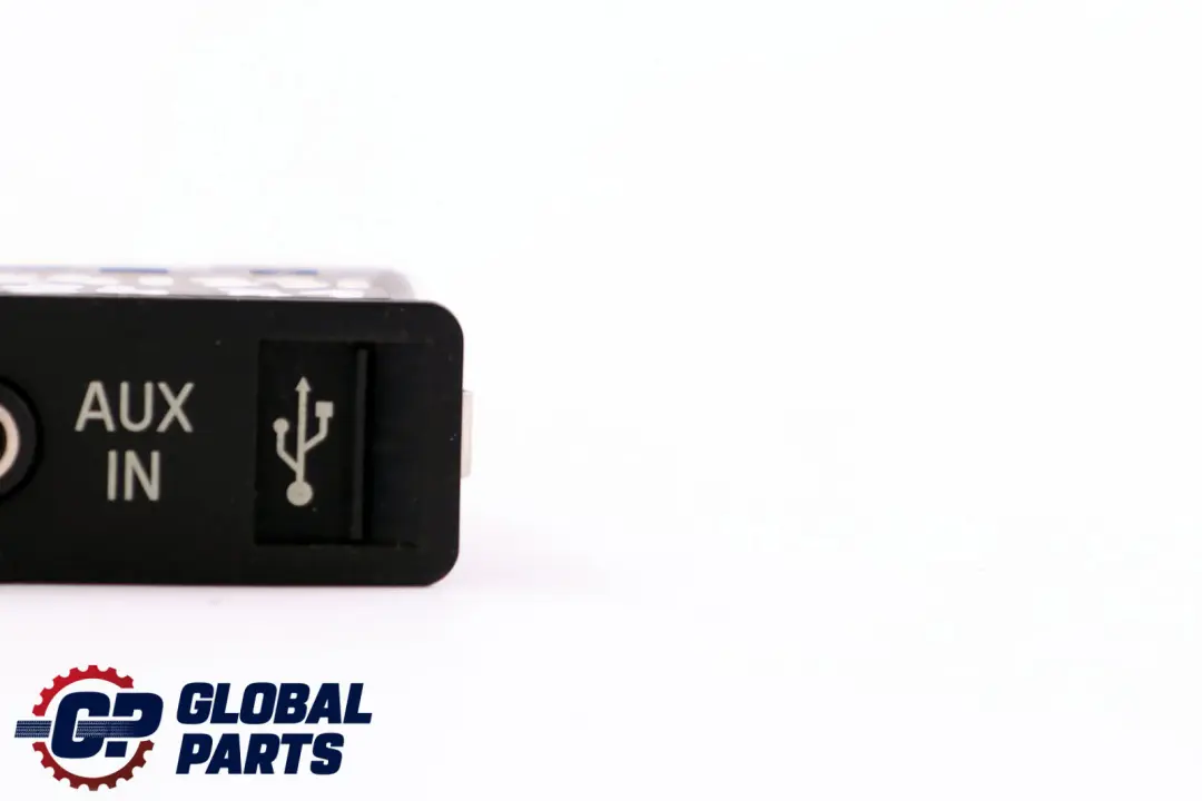 BMW X1 Series E84 USB/AUX-IN Socket Plug - SKU 9241331 - Part number 9241331