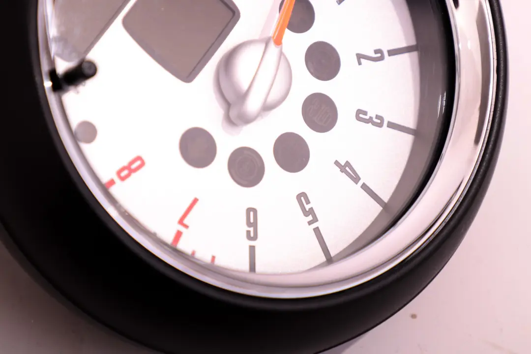 Tachymètre Mini Cooper R56 R57 R59 Revolution Counter Chrome pour à propos du numéro de pièce 9243876 Tachymètre Mini Cooper R56 R57 R59 Revolution Counter Chrome - SKU 9243876 - Numéro de pièce 9243876