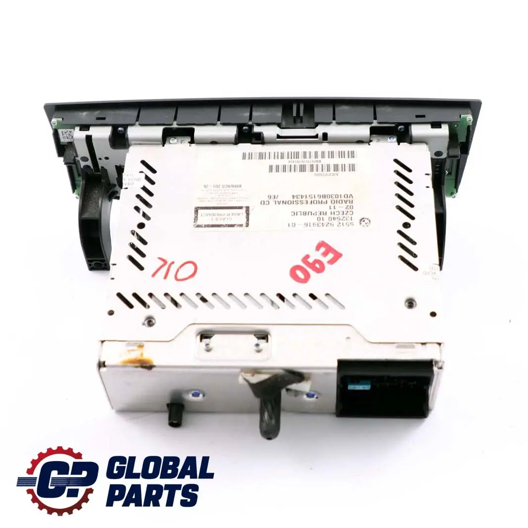 Radio CD Professional to BMW E81 E87 E90 E91 E92 E93 LCI with Part number 9243916 BMW E81 E87 E90 E91 E92 E93 LCI Radio CD Professional - SKU 9243916 - Part number 9243916