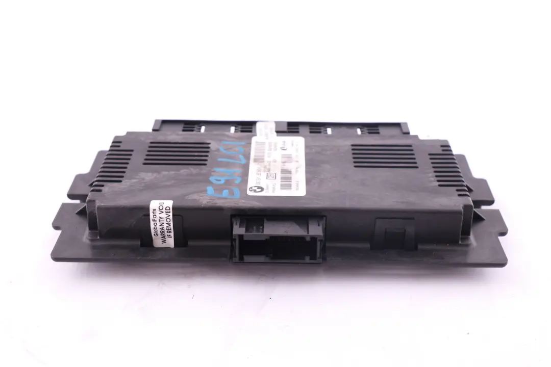 Moduł Sterownik Świateł LED Basis do BMW E91 o numerze 9249083 BMW E91 Moduł Sterownik Świateł LED Basis - SKU 9249083 - Numer Części 9249083