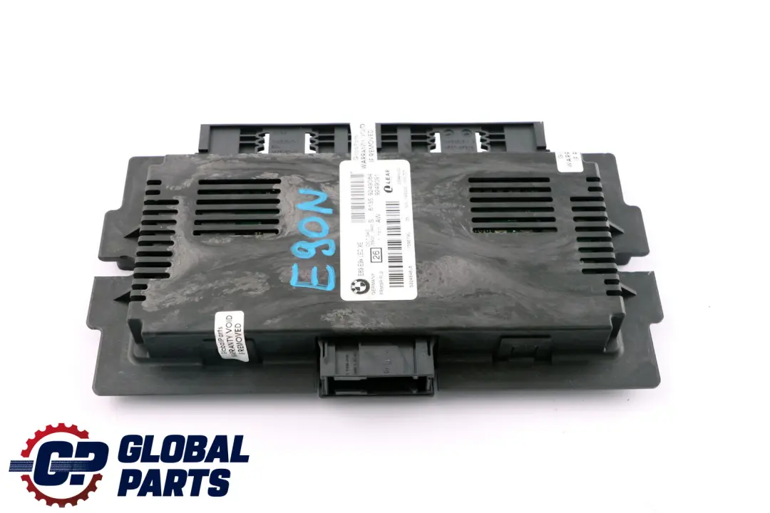 LED Xenon Footwell Light Control Module LCM FRM3R to BMW 3 Series E90 LCI with Part number 9249084 BMW 3 Series E90 LCI LED Xenon Footwell Light Control Module LCM FRM3R - SKU 9249084 - Part number 9249084