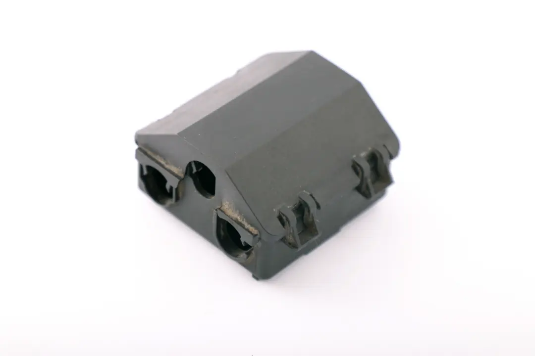 BMW 1 2 3 4 F20 F21 F22 F30 F31 F32 Steckverbindungshalter - SKU 9249146 - Teilenummer 9249146