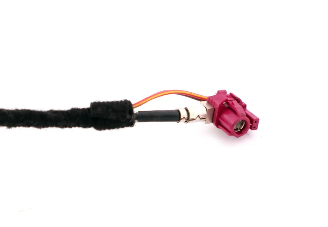 Ligne de Connexion Champ / Mask-Cid pour BMW F20 F21 F22 F30 F31 F32 à propos du numéro de pièce 9251702 BMW F20 F21 F22 F30 F31 F32 Ligne de Connexion Champ / Mask-Cid - SKU 9251702 - Numéro de pièce 9251702