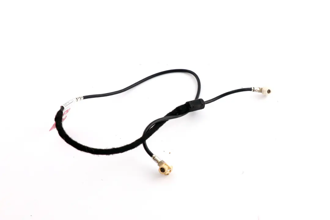 Kabel Połączeniowy USB do BMW 1 3 4 Series F20 F21 F30 F31 F32 o numerze 9251703 BMW 1 3 4 Series F20 F21 F30 F31 F32 Kabel Połączeniowy USB - SKU 9251703 - Numer Części 9251703