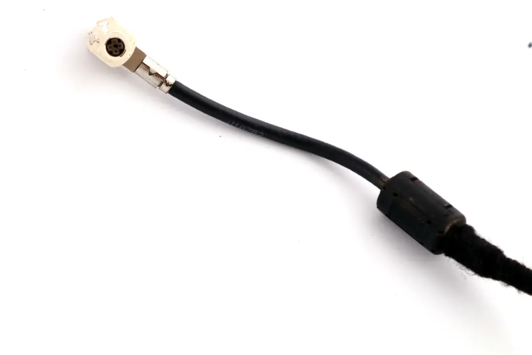 Kabel Połączeniowy USB do BMW 1 3 4 Series F20 F21 F30 F31 F32 o numerze 9251703 BMW 1 3 4 Series F20 F21 F30 F31 F32 Kabel Połączeniowy USB - SKU 9251703 - Numer Części 9251703