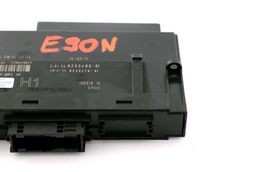 Módulo control carrocería H1 PL2RR JBBFE IIIR 6135 para BMW E90 LCI con número de pieza 9253480 BMW E90 LCI Módulo control carrocería H1 PL2RR JBBFE IIIR 6135 - SKU 9253480 - Número de pieza 9253480
