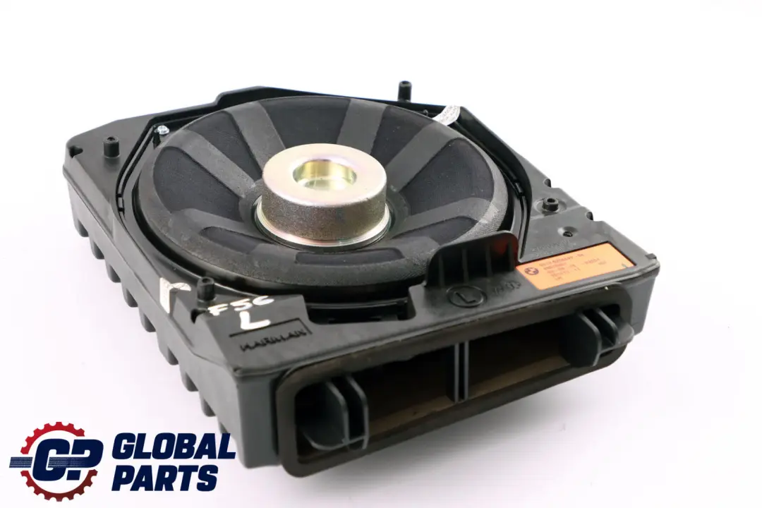 Harman Kardon Subwoofer Centrale Bassi HiFi Sinistro per Mini F55 F56 F57 con numero di parte 9256349 Mini F55 F56 F57 Harman Kardon Subwoofer Centrale Bassi HiFi Sinistro - SKU 9256349 - Numero di parte 9256349