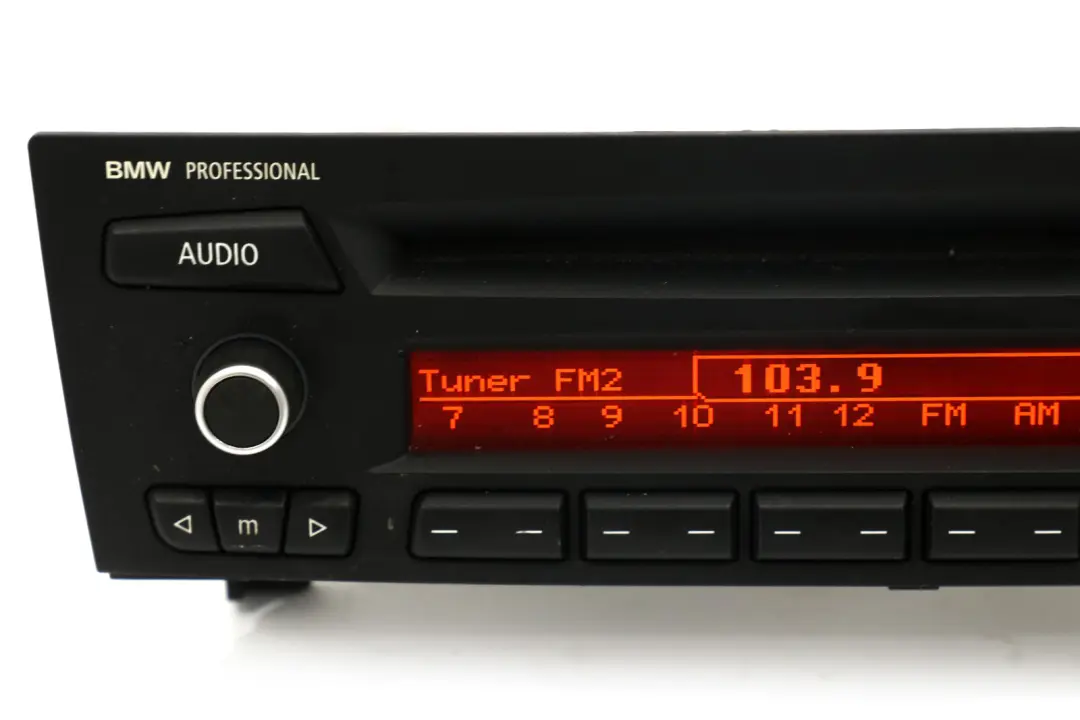 Radio CD Profi Steuergerät für BMW 1 3 er E81 E87 E90 E91 E92 LCI mit Teilenummer 9258170 BMW 1 3 er E81 E87 E90 E91 E92 LCI Radio CD Profi Steuergerät - SKU 9258170 - Teilenummer 9258170